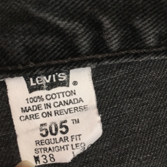 Levis 505 faded black cropped frayed jeans 37 - Picture 5 of 6